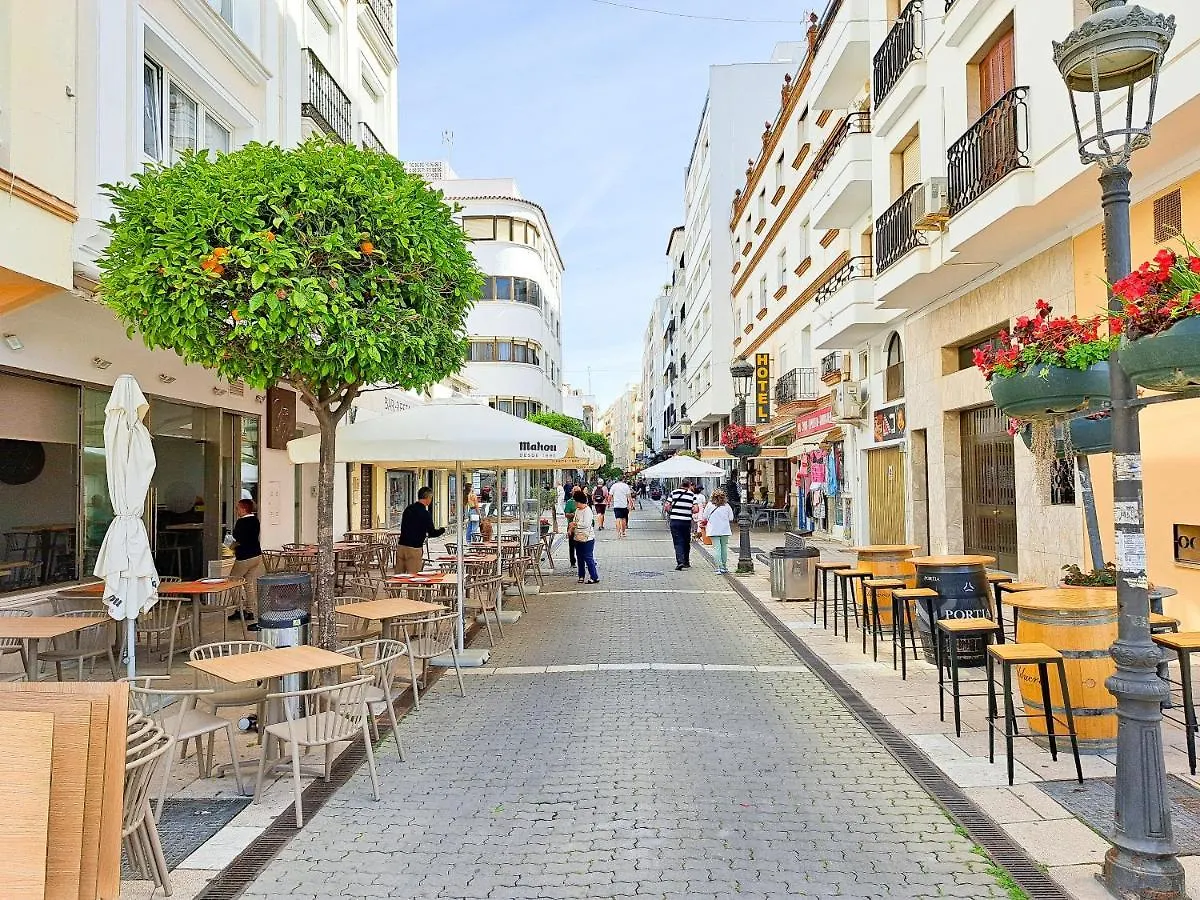Great Location, Estepona Town Spain